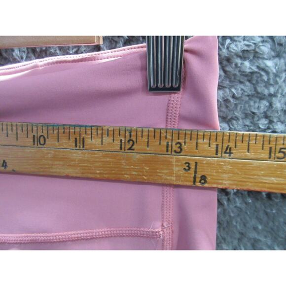 NWT Athleta Ultimate Stash Pocket Capri Women’s Size Medium - Picture 6 of 12